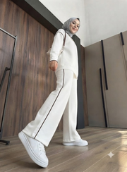 Beyaz Ara Biyeli Şerit Detaylı Oversize Alt üst Takım