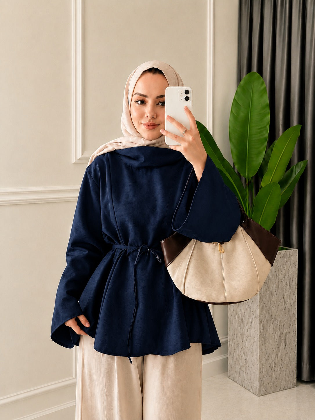 Lacivert Modal Kumaş Geniş Yaka Belden Bağlamalı Tunik